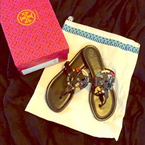 Tory Burch Miller Embroidered Sandals Sz 10